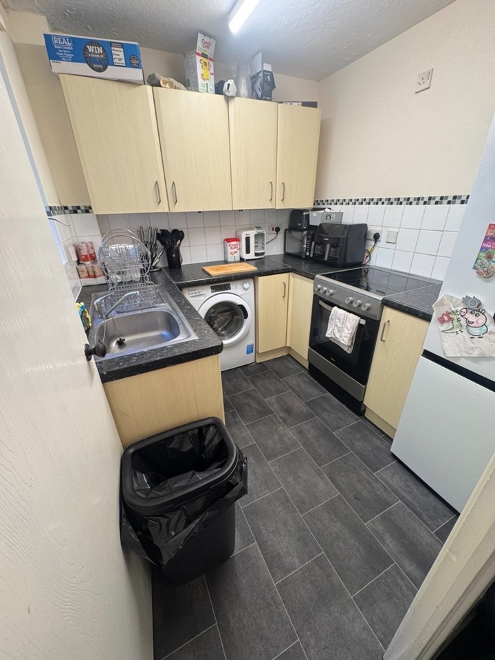 2 Bed Flat, Woodland Vale, SO19