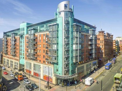1 Bed Flat, Whitworth St West, M1