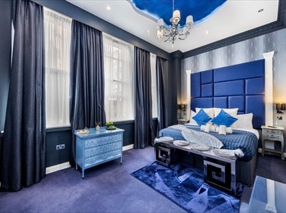1 Bed Flat, Welbeck St, W1G