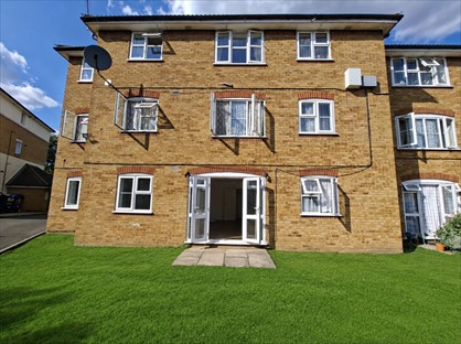 2 Bed Flat, College Avenue, HA3