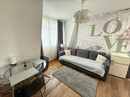 1 Bed Flat, Adam & Eve Court, W1D
