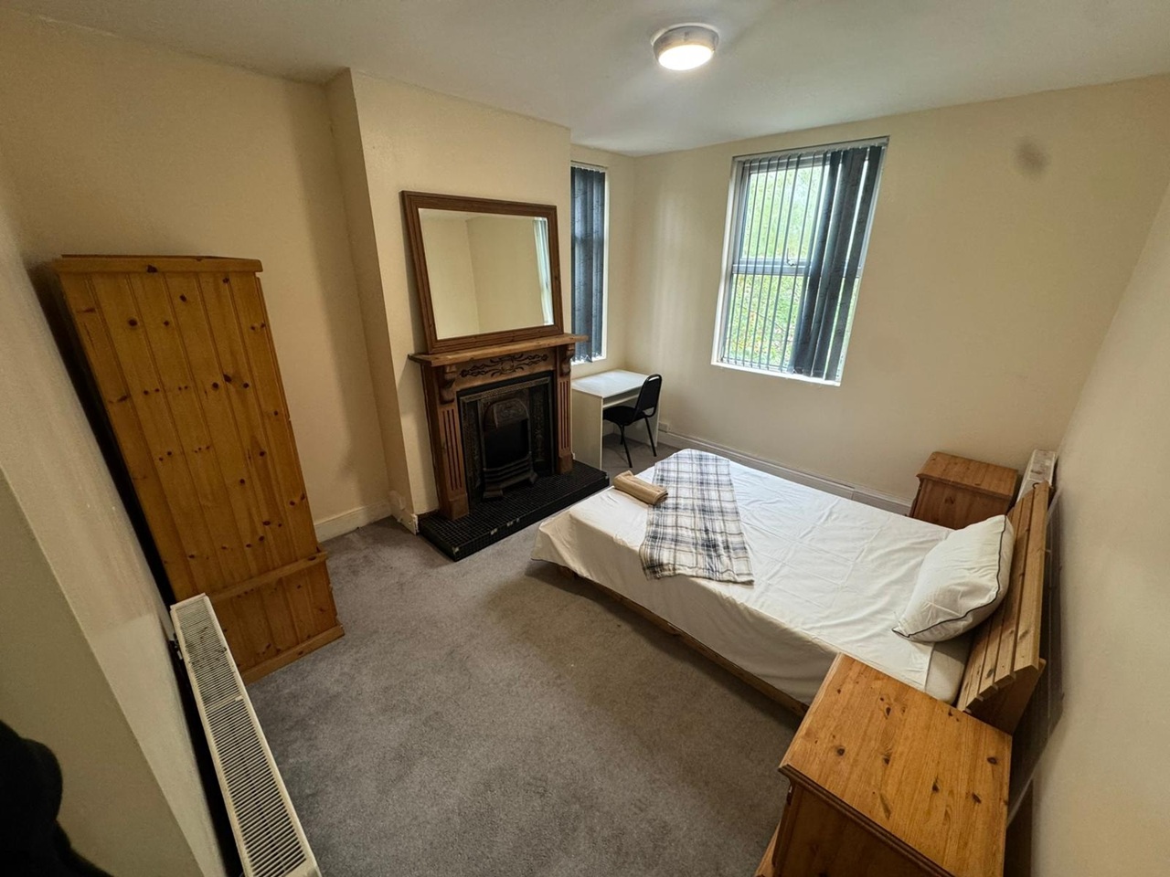 2 Bed Flat, Raleigh St, NG7 photo 5