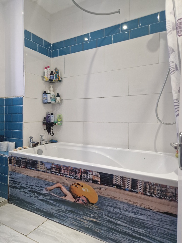 1 Bed Flat, Funky Garden, BN1 photo 3
