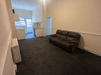 1 Bed Flat, Reads Avenue, FY1