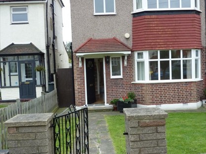 Room in a Shared House, Eden Park Avenue, BR3