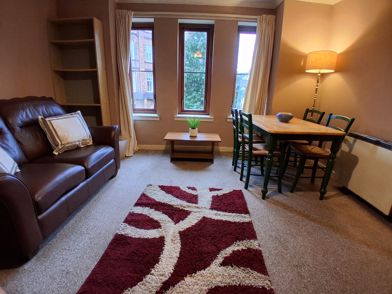 2 Bed Flat, Herbert St, G20 photo 3