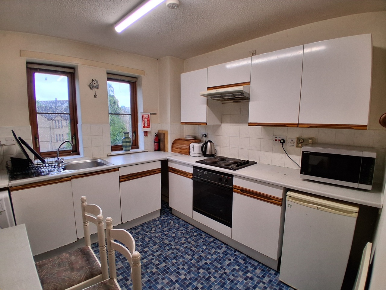 2 Bed Flat, Herbert St, G20 photo 4