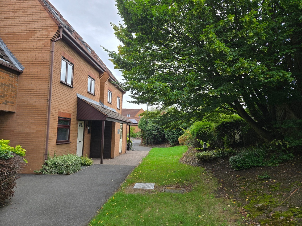 1 Bed Flat, Turnstone Wharf, NG7 photo 2