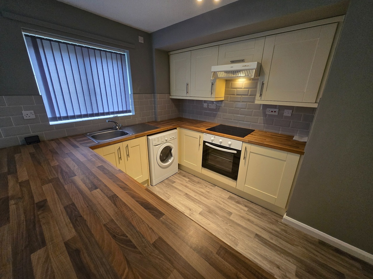 1 Bed Flat, Turnstone Wharf, NG7 photo 4