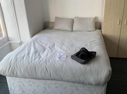 Room in a Shared House, Moorland Road, ST6