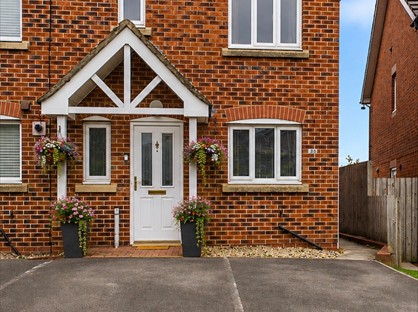3 Bed Semi-Detached House, Dunkeld Close, NE10