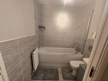 Room in a Shared Flat, Castle Hill, DA10