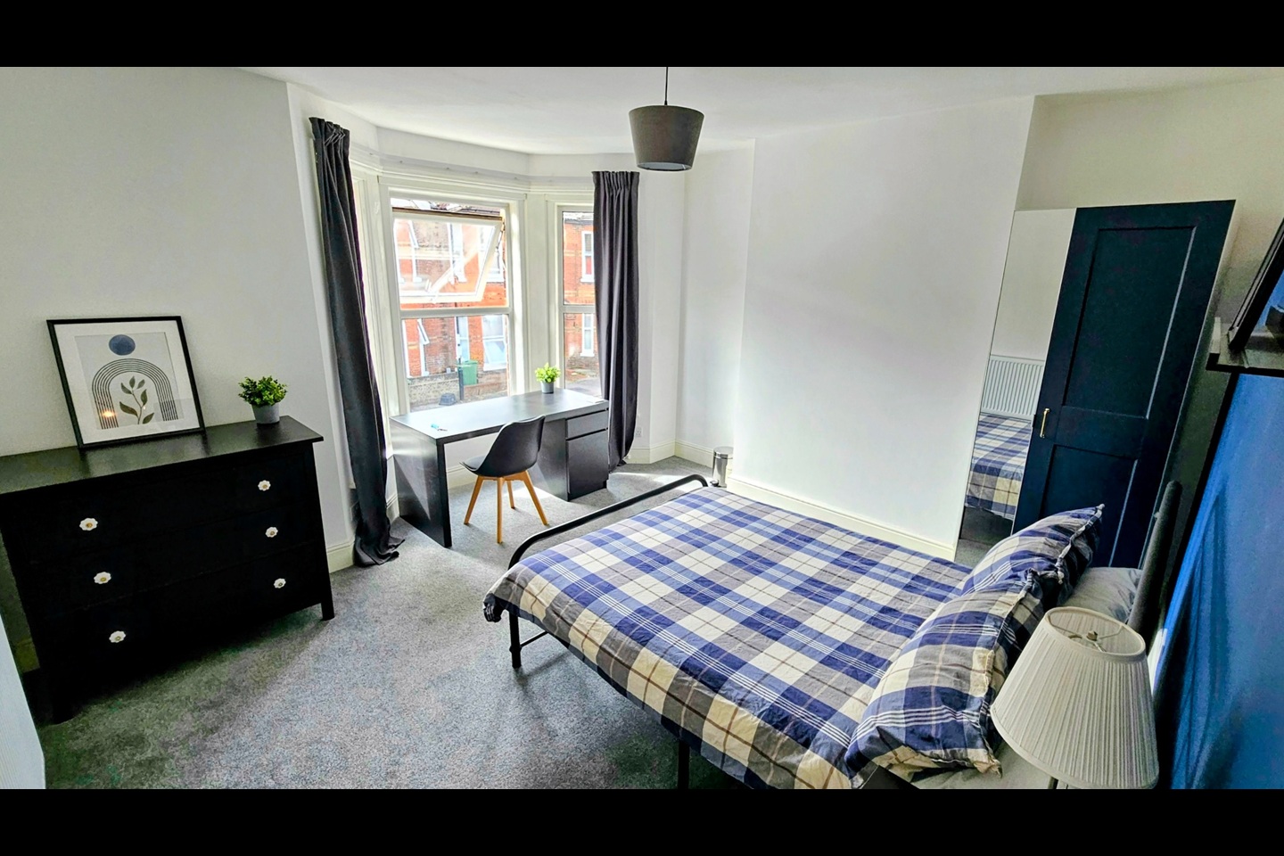 Room in a Shared House, Thackeray Road, SO17 photo 2