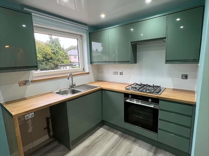2 Bed Semi-Detached House, Farm Road, S70