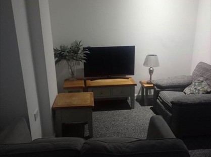 2 Bed Flat, Waingate, S3