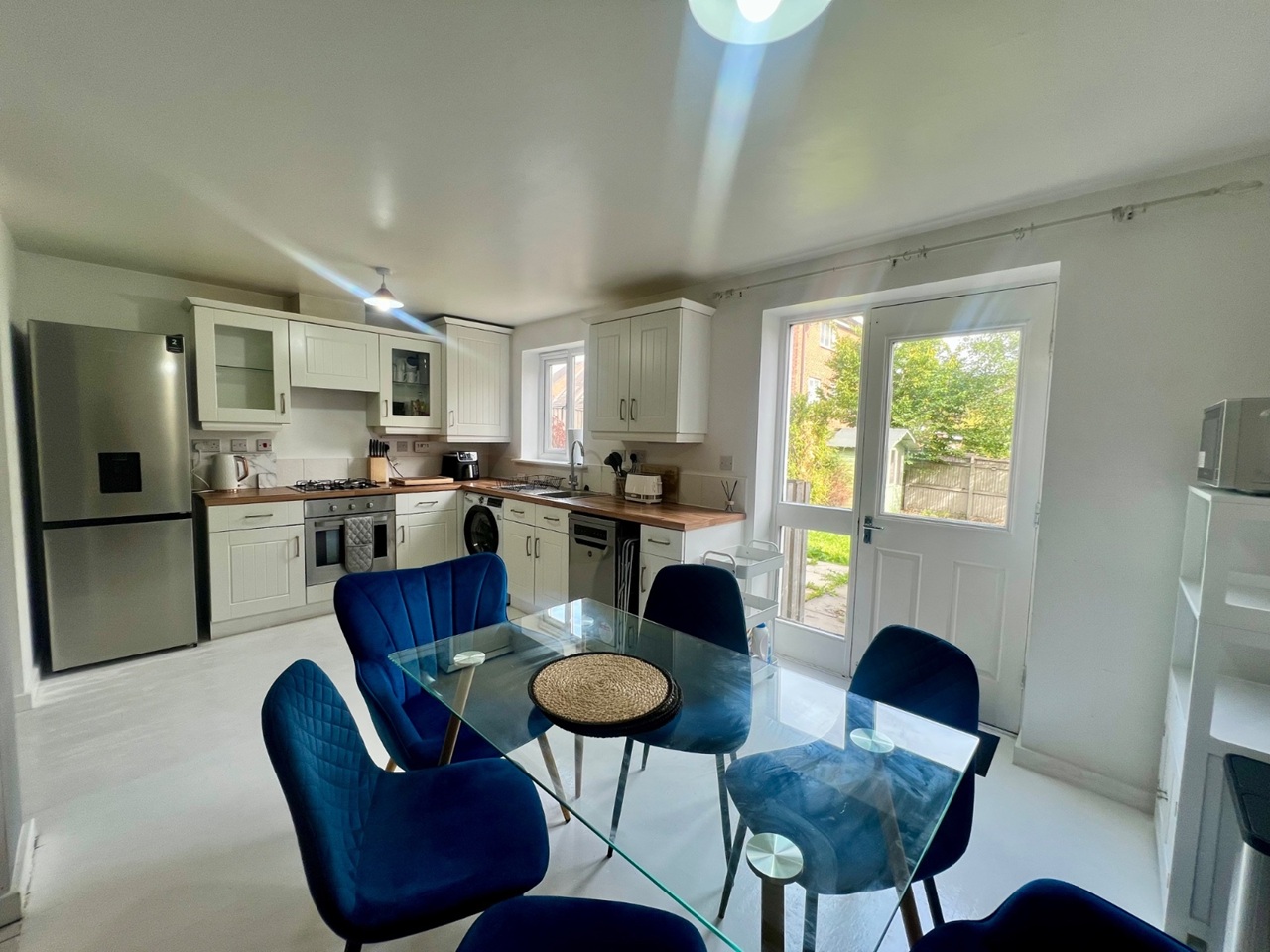 Room in a Shared House, Waggon Road, LS10 photo 5