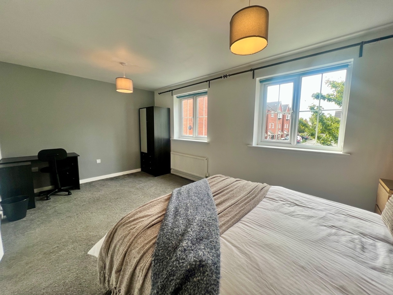 Room in a Shared House, Waggon Road, LS10 photo 2