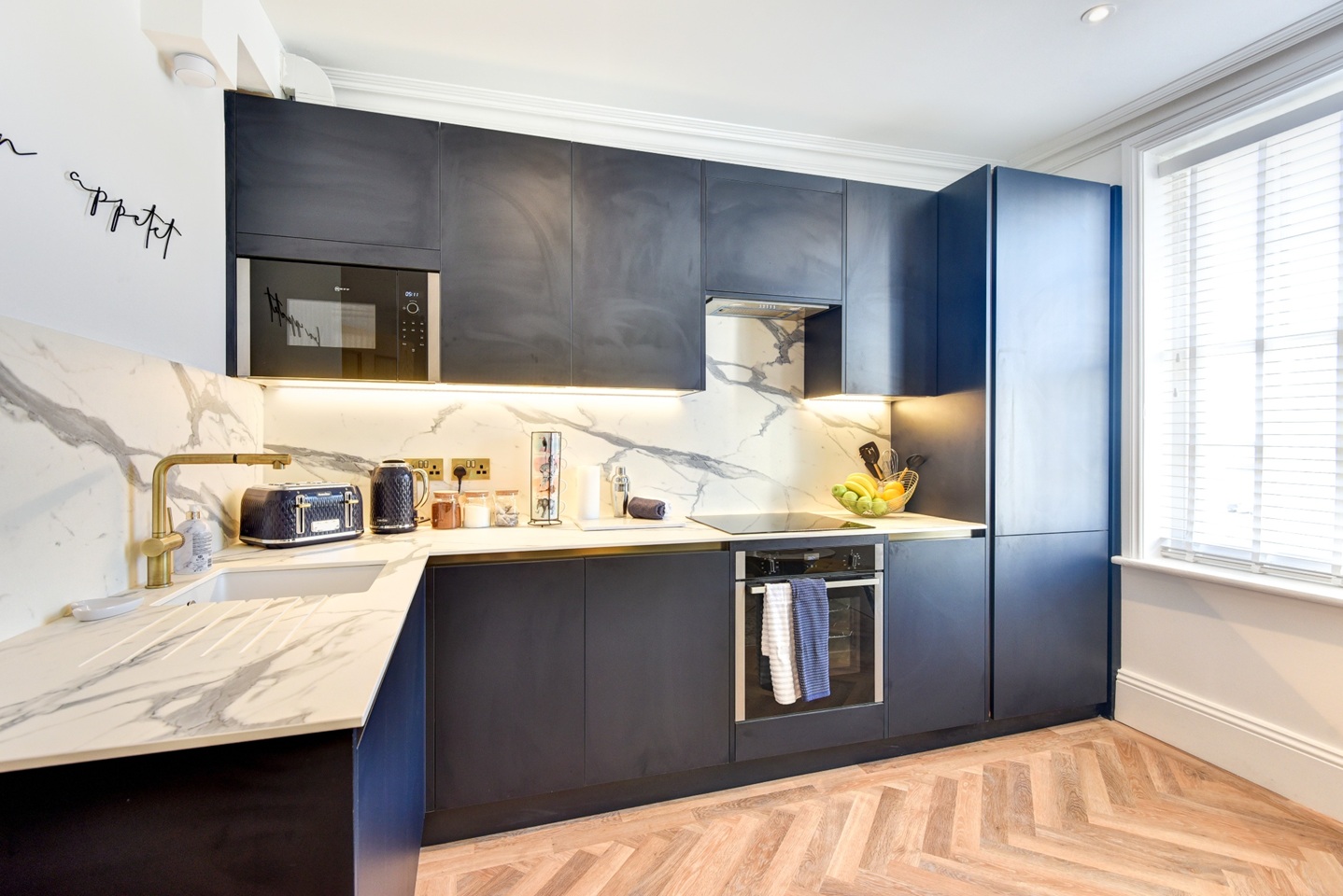 4 Bed Maisonette, Marine Square, BN2 photo 5