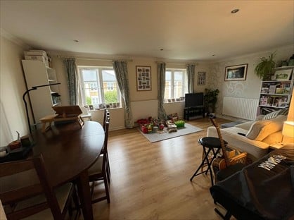 2 Bed Flat, Crofton Avenue, W4