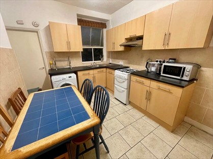 3 Bed Flat, Aberdeen Mansions, WC1N