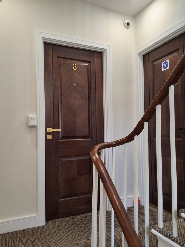 Studio Flat, Tollington Road, N7 photo 4