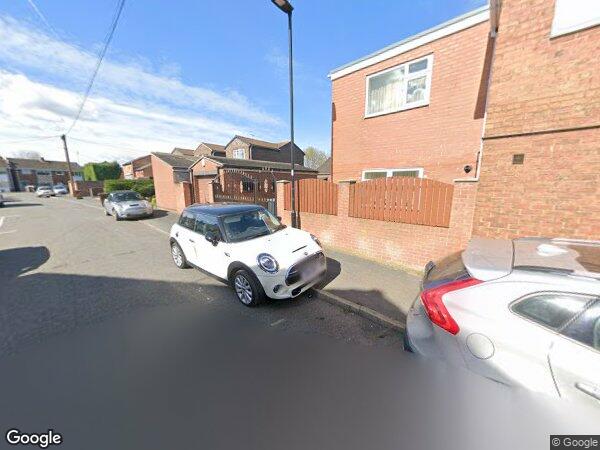 Room in a Shared House, Furnace Lane, S13