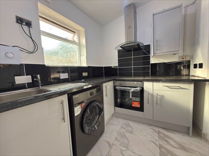 1 Bed Flat, Norfolk Road, IG3