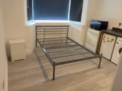 Studio Flat, Crowlands Avenue, RM7