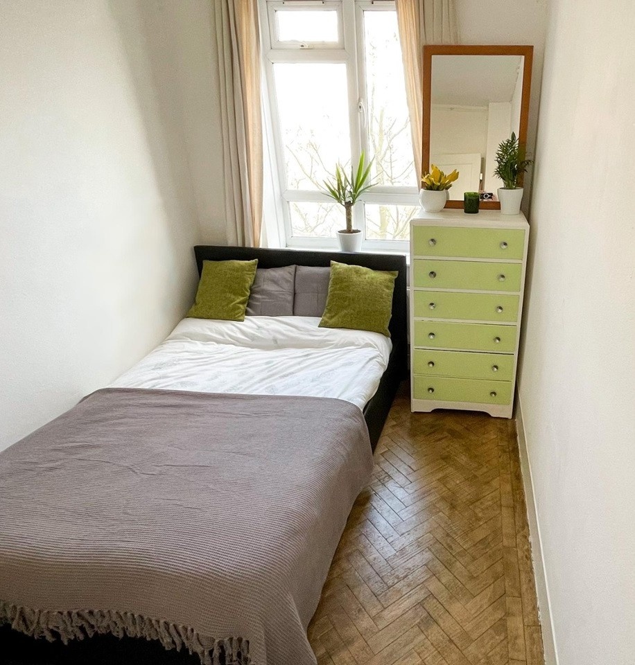 2 Bed Flat, Clapham, SW4 photo 4