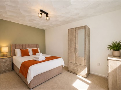 6 Bed Semi-Detached House, Chamberlin Avenue, TA6