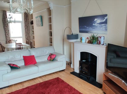 Room in a Shared House, The Grove, SA2