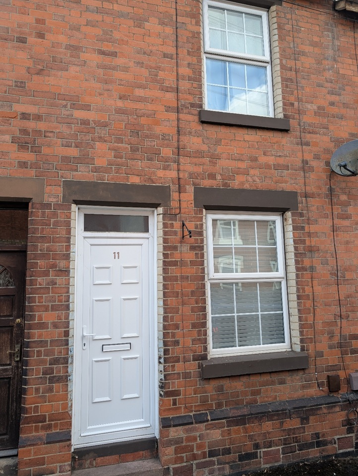 2 Bed Terraced House, Beverley St, DE24