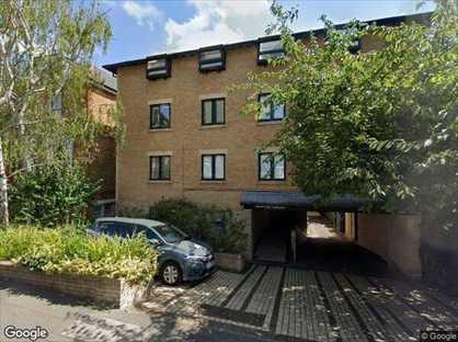2 Bed Flat, Queens Road, CM14