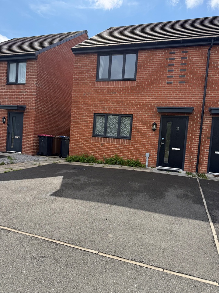 2 Bed Semi-Detached House, Poppy Lane, M6