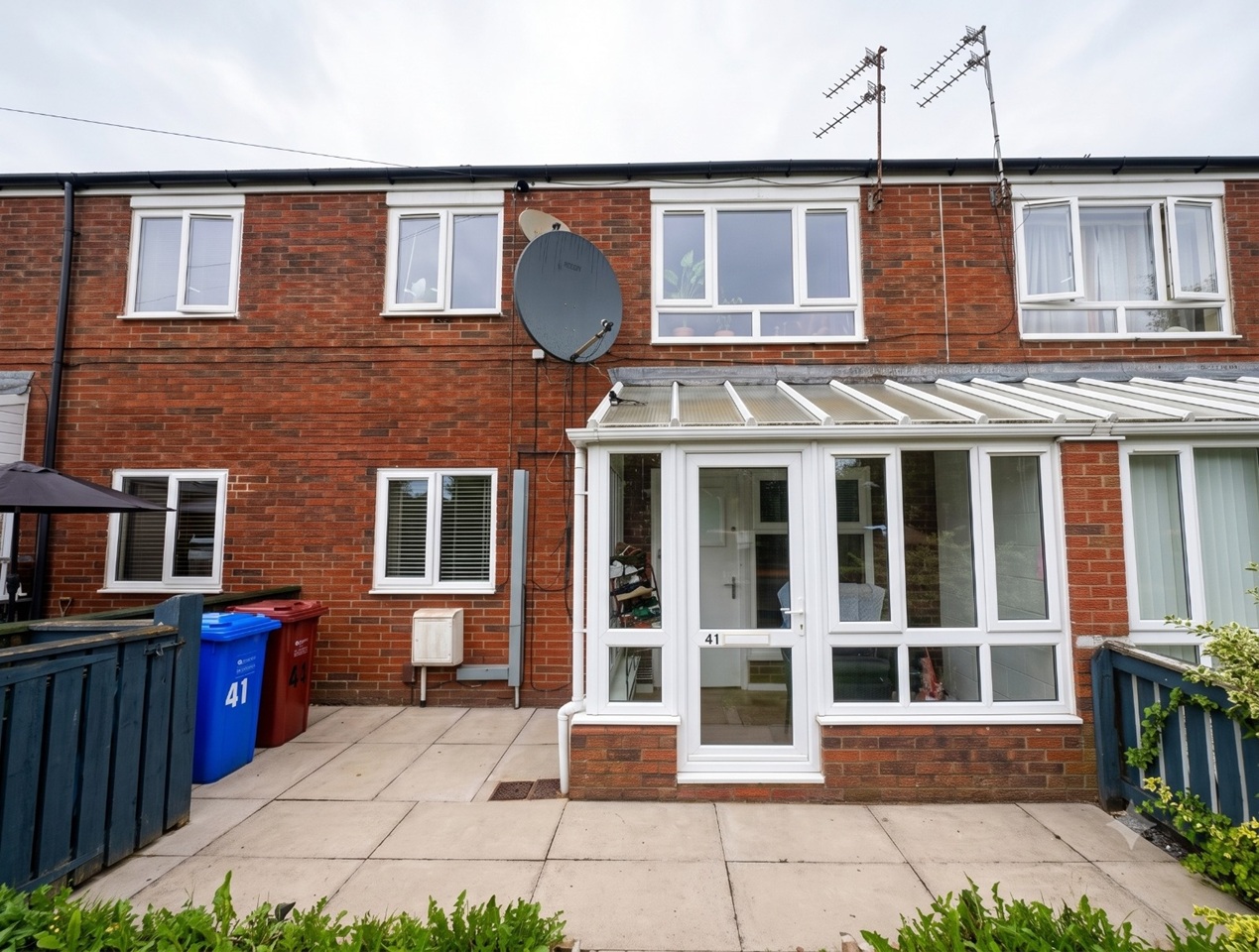 1 Bed Terraced House, Selworthy Road, M16