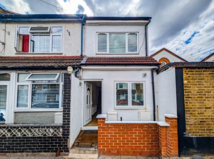 4 Bed Terraced House, Penshurst Road, CR7
