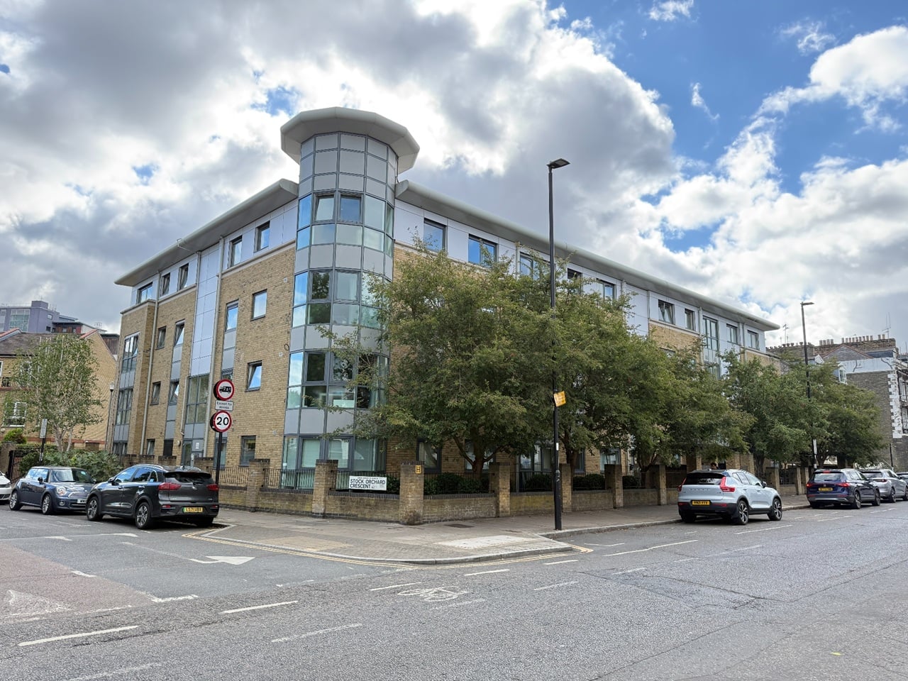 2 Bed Flat, Caledonian Road, N7