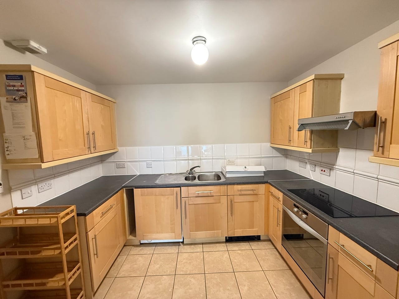 2 Bed Flat, Caledonian Road, N7 photo 2