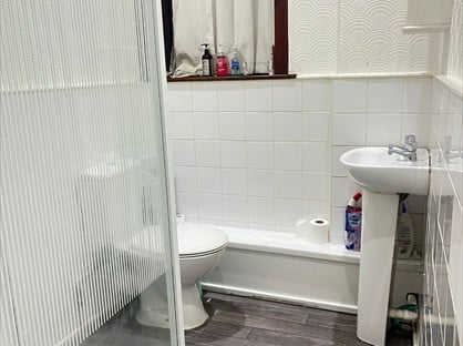 1 Bed Flat, Holmfield Road, FY2