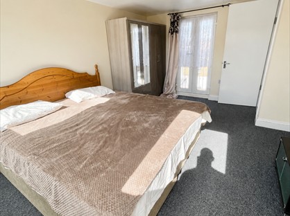 Room in a Shared House, Springfield Road, E17