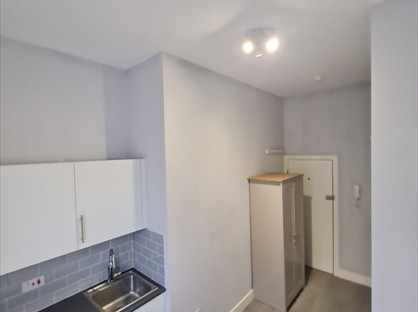 1 Bed Flat, Ladbroke Grove, W10