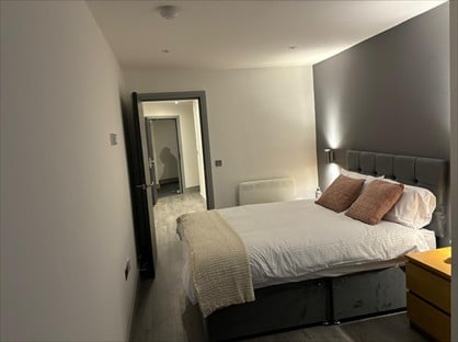 2 Bed Flat, Bolton Road, BD1