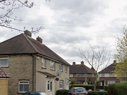 Studio Flat, Raeburn Road, UB4