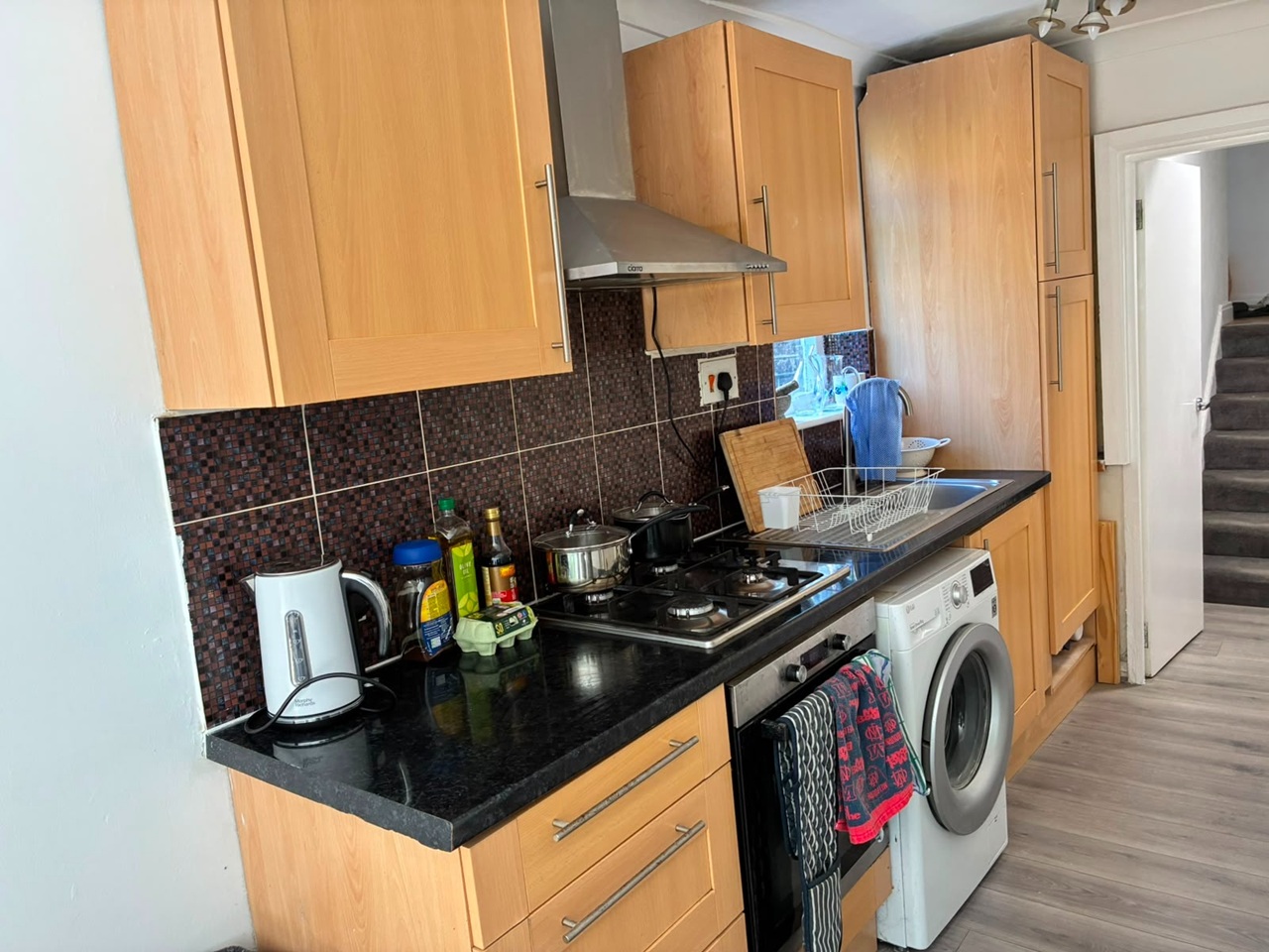 2 Bed Flat, Liverpool Road, N1 photo 4