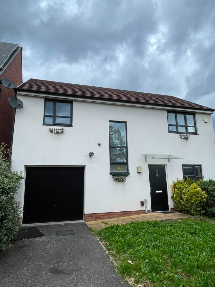 4 Bed Detached House, Delaney Way, M7