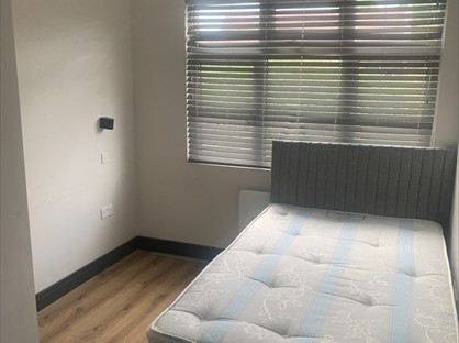 Studio Flat, Banstead, SM7