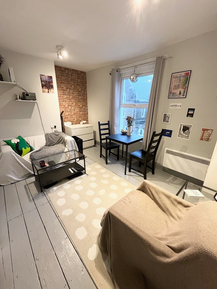 1 Bed Flat, Kentish Town Road, NW1