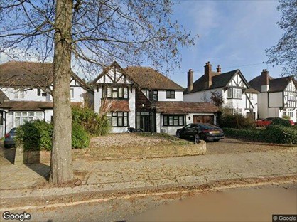 4 Bed Detached House, Whitgift Avenue, CR2