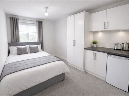 Studio Flat, Stuart Crescent, UB3