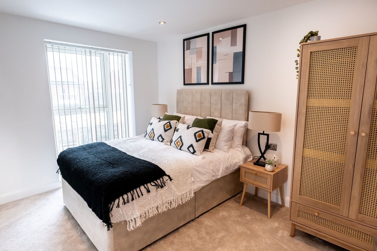 1 Bed Flat, The Mount, LS9 photo 3